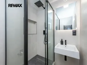 Prodej bytu 3+kk, Praha - Žižkov, Květinková, 70 m2
