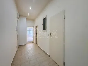 Pronájem bytu 2+kk, Praha - Nové Město, Žitná, 45 m2