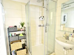 Pronájem bytu 3+1, Praha - Libeň, Krejčího, 82 m2
