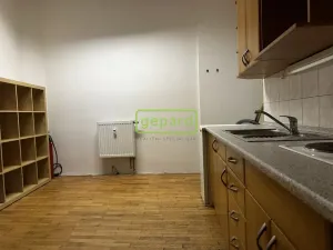 Pronájem kanceláře, Brno, Zelný trh, 63 m2