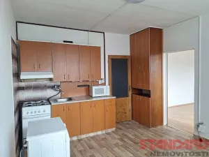 Pronájem bytu 1+1, Plzeň, Popelnicová, 36 m2