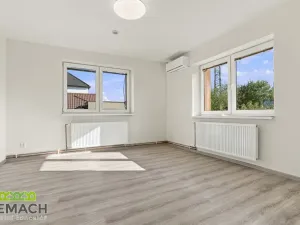 Pronájem bytu 3+1, Hvozdná, K Větřáku, 89 m2