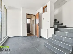 Pronájem bytu 3+1, Hvozdná, K Větřáku, 89 m2
