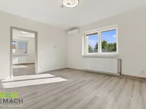 Pronájem bytu 3+1, Hvozdná, K Větřáku, 89 m2