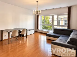 Pronájem bytu 3+kk, Liberec, Na Rybníčku, 92 m2