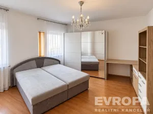 Pronájem bytu 3+kk, Liberec, Na Rybníčku, 92 m2