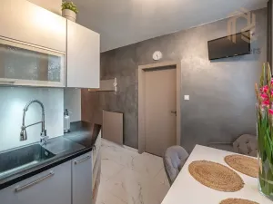 Prodej bytu 4+1, Mariánské Lázně, Na Třešňovce, 80 m2