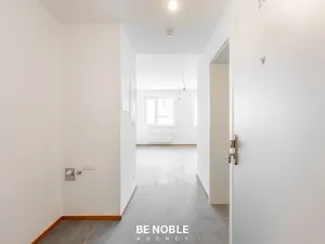 Prodej bytu 1+kk, Praha - Libeň, Zenklova, 29 m2