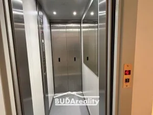 Prodej bytu 2+1, Zlín, Kvítková, 56 m2