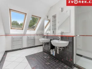 Prodej kanceláře, Hranice, Pod Bílým kamenem, 540 m2