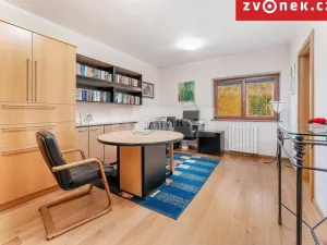 Prodej kanceláře, Hranice, Pod Bílým kamenem, 540 m2