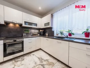 Prodej rodinného domu, Mukařov - Žernovka, K Památníku, 107 m2