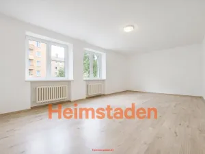 Pronájem bytu 2+kk, Ostrava - Poruba, náměstí Boženy Němcové, 60 m2