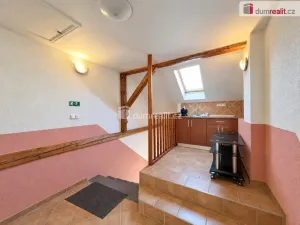 Pronájem komerční nemovitosti, Sokolov, Staré náměstí, 70 m2