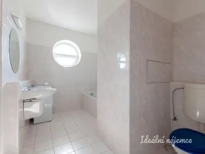 Pronájem bytu 2+kk, Praha - Hlubočepy, Trnkovo náměstí, 64 m2
