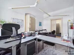 Pronájem kanceláře, Pardubice - Zelené Předměstí, třída Míru, 82 m2