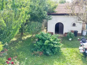 Prodej pozemku pro bydlení, Valtice - Úvaly, 2562 m2