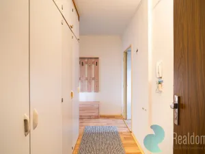 Prodej bytu 2+1, Kaplice, Na Vyhlídce, 60 m2