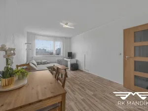 Prodej bytu 2+kk, Praha - Horní Měcholupy, Ravennská, 44 m2
