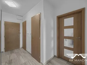 Prodej bytu 2+kk, Praha - Horní Měcholupy, Ravennská, 44 m2