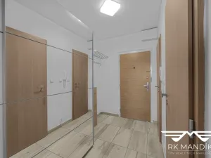 Prodej bytu 2+kk, Praha - Horní Měcholupy, Ravennská, 44 m2