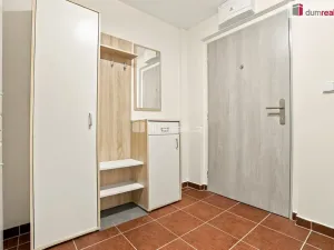 Prodej bytu 2+kk, Ostrov, Severní, 47 m2