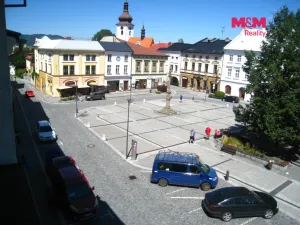 Prodej obchodního prostoru, Frenštát pod Radhoštěm, nám. Míru, 900 m2