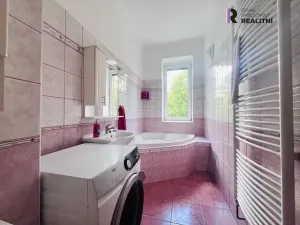 Pronájem atypického bytu, Brno - Židenice, Gajdošova, 24 m2