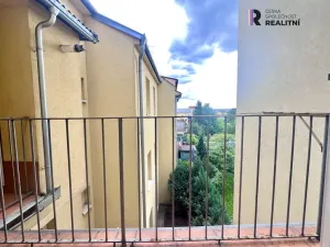 Pronájem atypického bytu, Brno - Židenice, Gajdošova, 24 m2