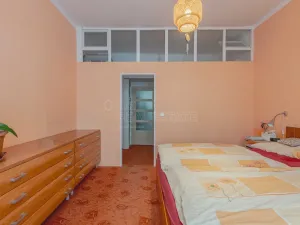 Prodej bytu 3+1, Praha - Bubeneč, U studánky, 82 m2