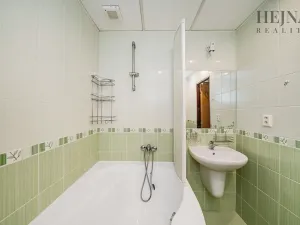 Prodej bytu 3+1, Orlová, Karla Dvořáčka, 71 m2