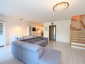Pronájem rodinného domu, Zápy, 130 m2