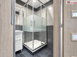 Pronájem obchodního prostoru, Neratovice, Kojetická, 39 m2