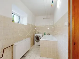 Prodej rodinného domu, Chroustovice, náměstí Josefa Haška, 205 m2