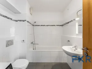 Pronájem bytu 2+kk, Praha - Hloubětín, K náhonu, 47 m2