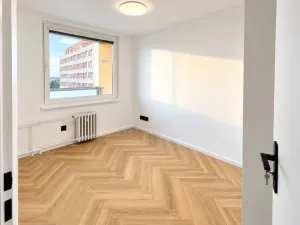 Pronájem bytu 4+kk, Praha - Horní Počernice, Pavlišovská, 70 m2