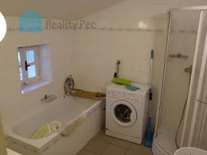 Pronájem chalupy, Pec pod Sněžkou, 182 m2