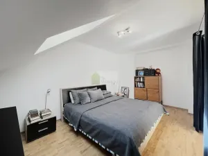 Prodej bytu 4+1, Praha - Dejvice, Evropská, 142 m2