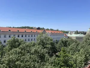 Prodej bytu 4+1, Praha - Dejvice, Evropská, 142 m2