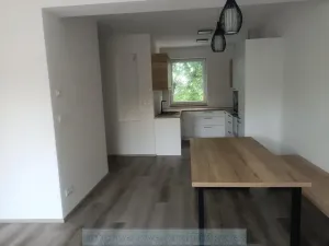 Pronájem rodinného domu, Praha - Řeporyje, 170 m2