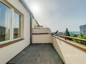 Prodej bytu 3+kk, Praha - Kobylisy, Nad Šutkou, 66 m2