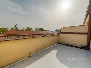 Prodej bytu 3+kk, Praha - Kobylisy, Nad Šutkou, 66 m2