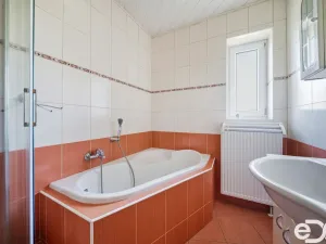 Prodej rodinného domu, Přepeře, 177 m2