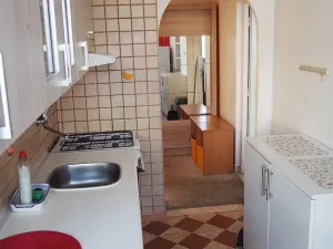 Pronájem bytu 2+1, Praha - Chodov, Husova, 48 m2