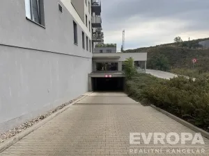 Prodej garážového stání, Praha - Vysočany, Čerpadlová, 16 m2