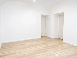 Pronájem kanceláře, Praha - Nusle, Bělehradská, 19 m2