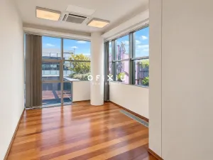 Pronájem kanceláře, Praha - Smíchov, Karla Engliše, 750 m2
