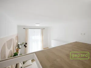 Prodej bytu 1+kk, Praha, Čestmírova, 24 m2