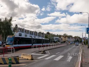 Pronájem bytu 2+kk, Praha - Řepy, Nevanova, 42 m2