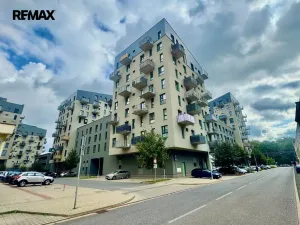 Pronájem bytu 2+kk, Liberec, Kladenská, 67 m2
